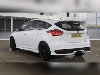 Used Ford Focus 2016 for sale - 77508428: Photo