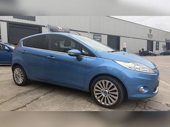 Used Ford Fiesta 2010 for sale - 77603424: Photo