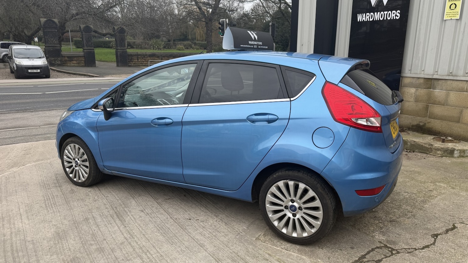 Used Ford Fiesta 2010 for sale - 77603424: Photo 6