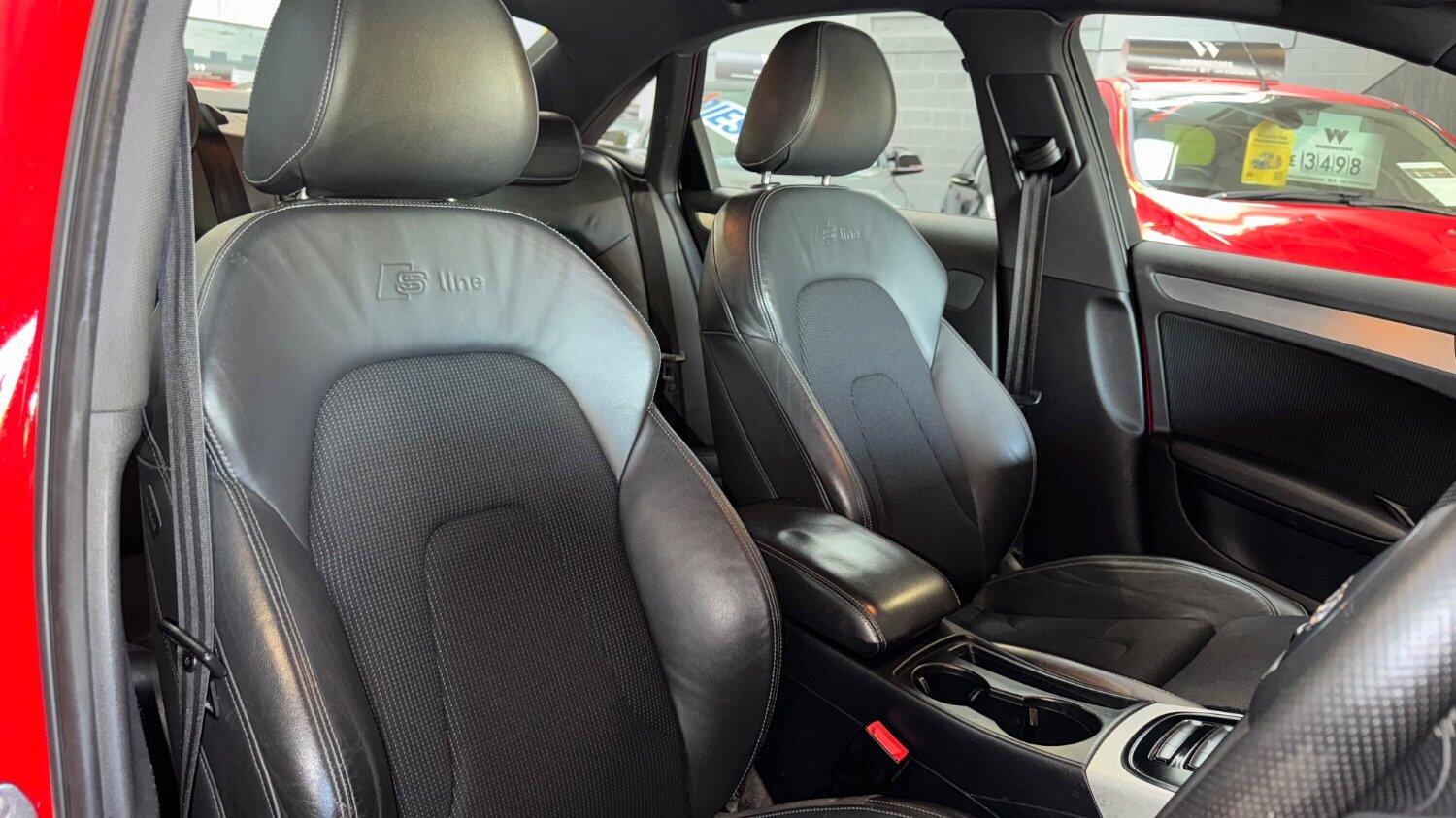 Used Audi A4 2013 for sale - 76673300: Photo 13