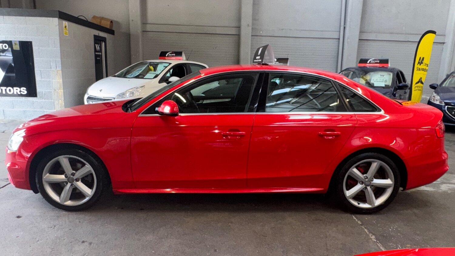 Used Audi A4 2013 for sale - 76673300: Photo 2