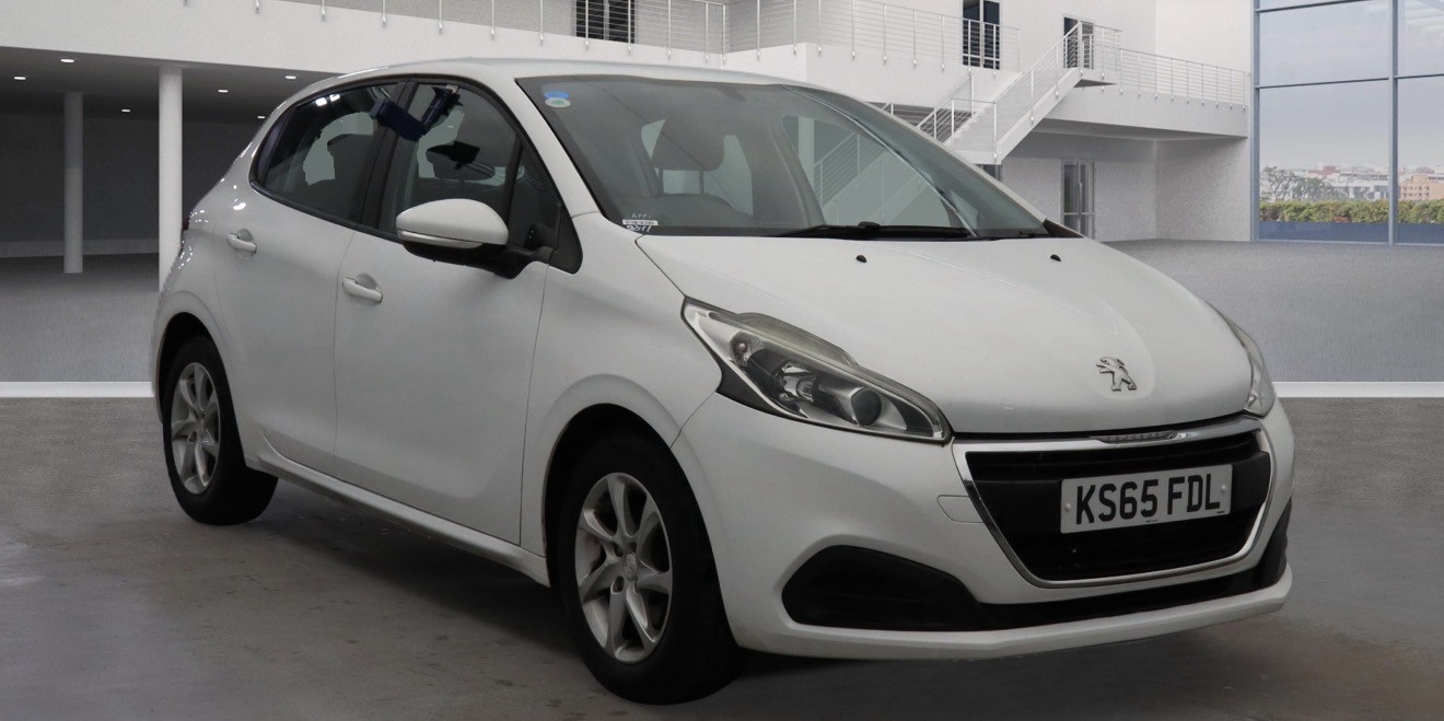 Used Peugeot 208 2016 for sale - 77395242: Photo 3