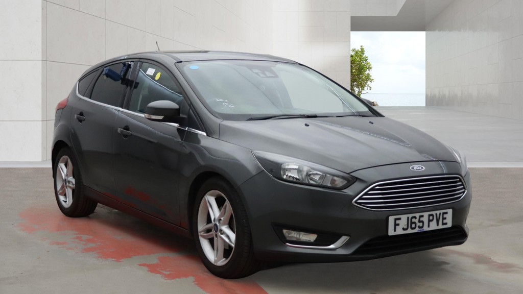 Used Ford Focus 2015 for sale - 78168933: Photo 3