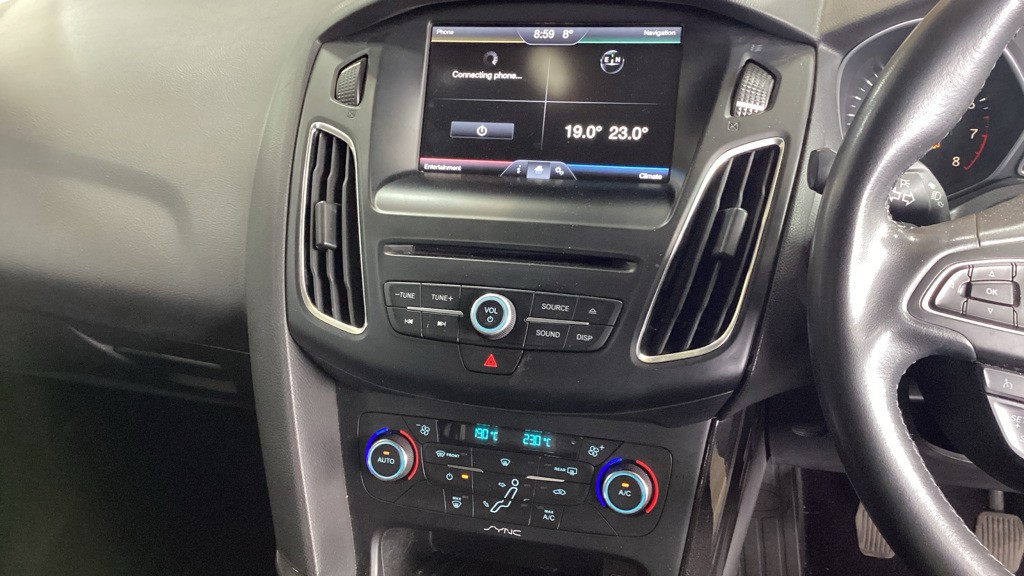 Used Ford Focus 2015 for sale - 78168933: Photo 7