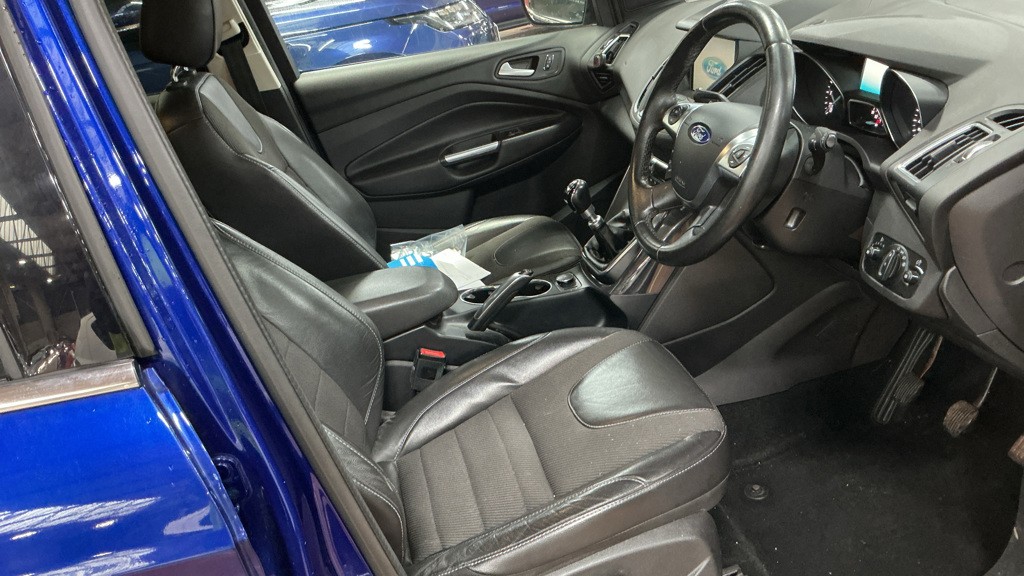 Used Ford Kuga 2016 for sale - 77643699: Photo 5