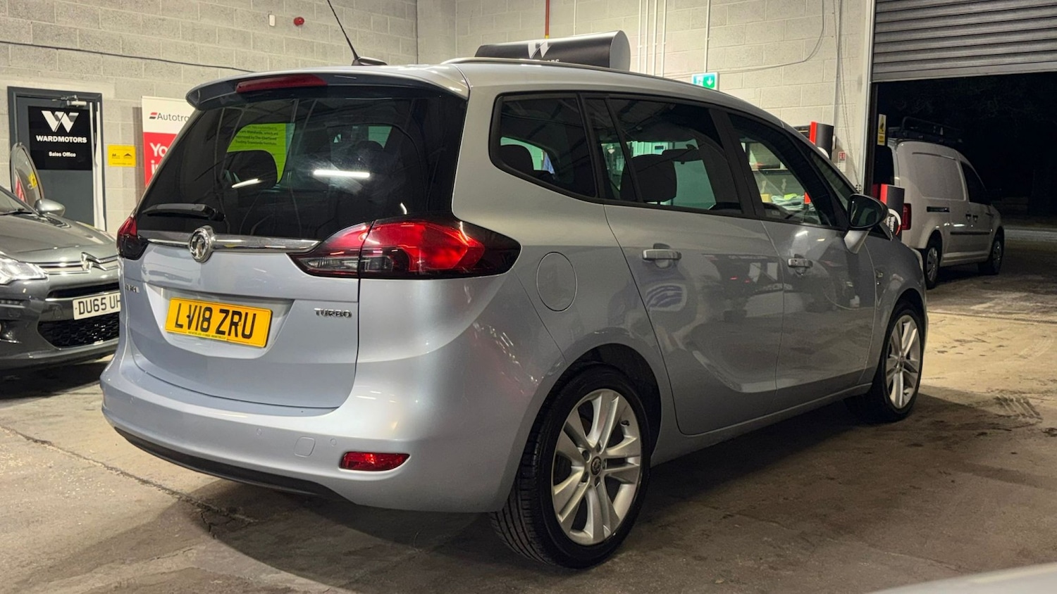 Used Vauxhall Zafira 2018 for sale - 77093936: Photo 6