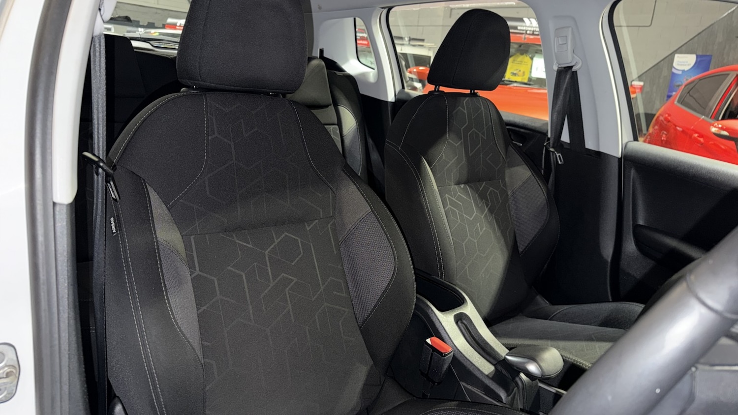 Used Peugeot 2008 2017 for sale - 77107659: Photo 13