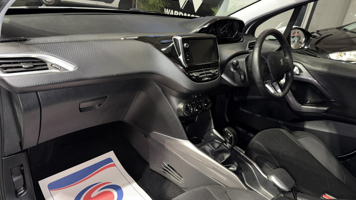 Used Peugeot 2008 2017 for sale - 77107659: Photo 18