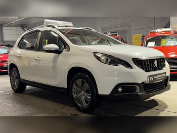 Used Peugeot 2008 2017 for sale - 77107659: Photo