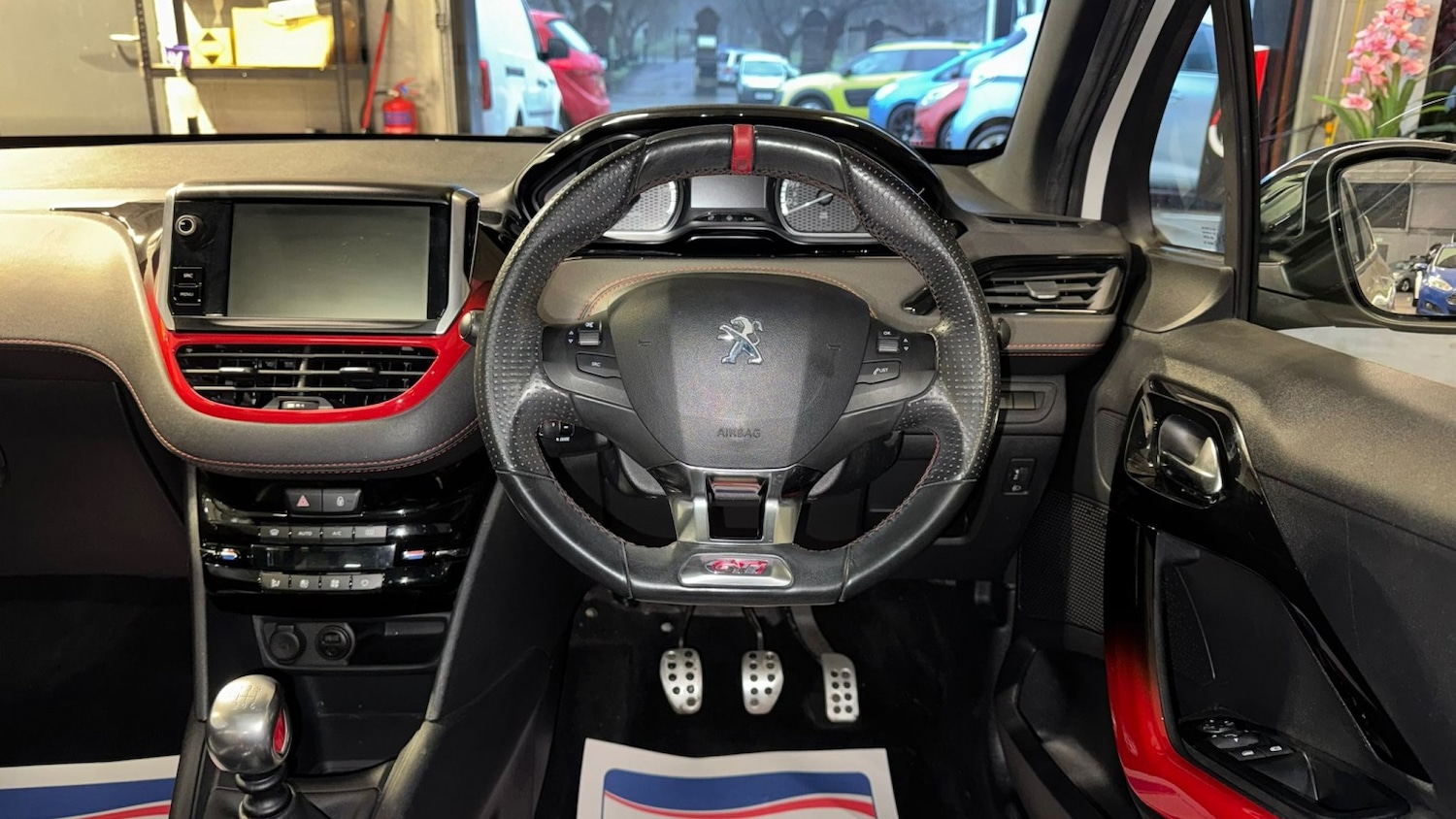 Used Peugeot 208 2015 for sale - 77385203: Photo 16