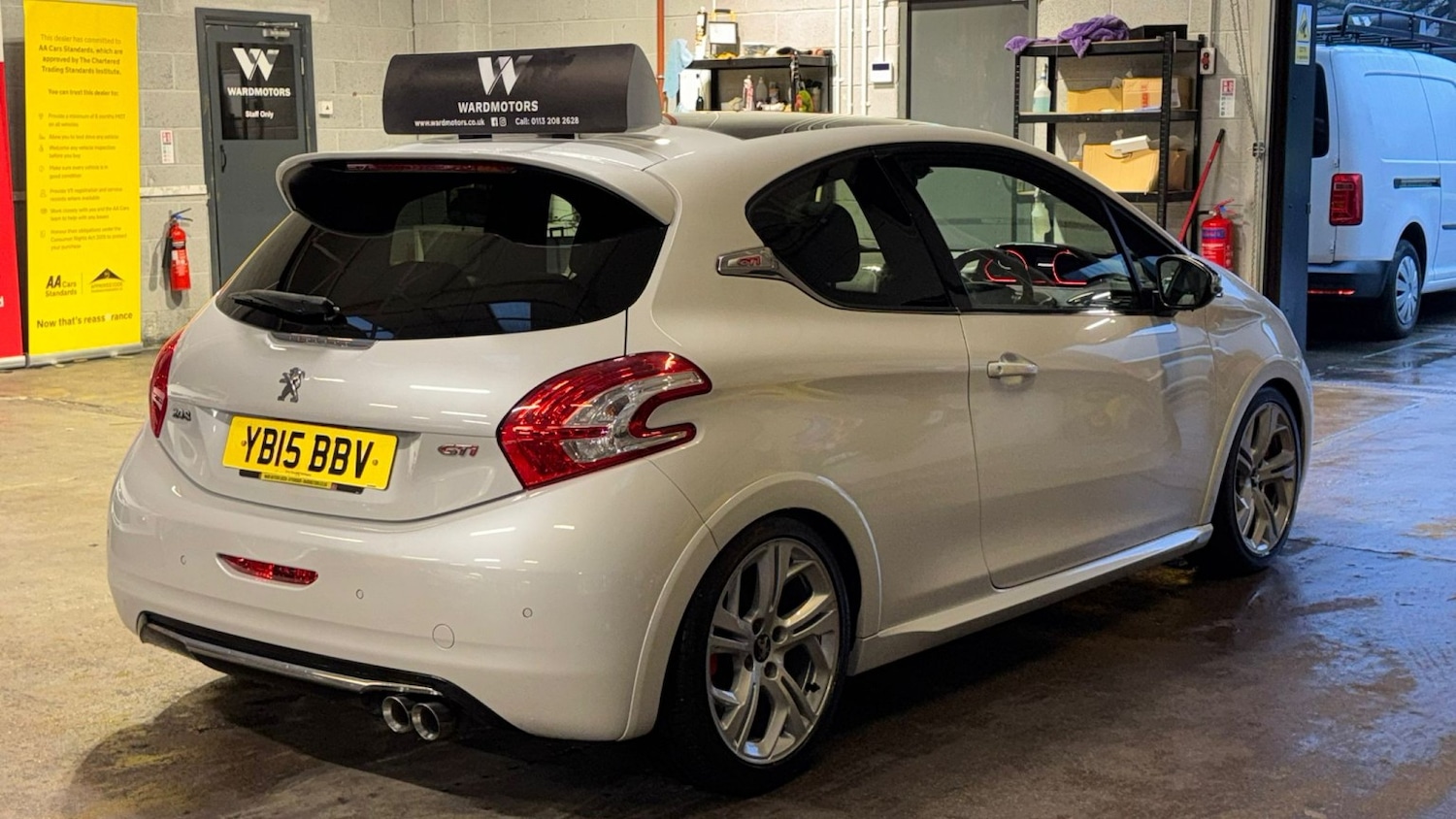 Used Peugeot 208 2015 for sale - 77385203: Photo 6