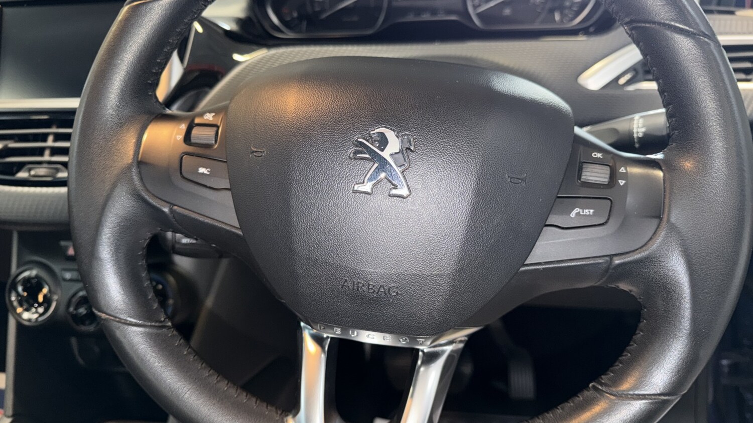 Used Peugeot 208 2016 for sale - 76673310: Photo 22