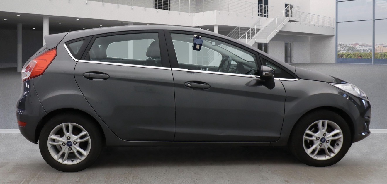 Used Ford Fiesta 2017 for sale - 76848670: Photo 9