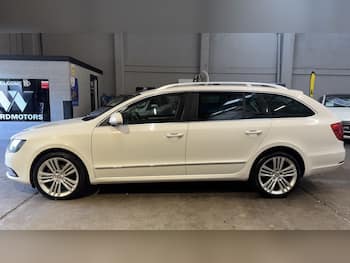Used Skoda Superb 2014 for sale - 79858958: Photo