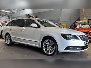 Used Skoda Superb 2014 for sale - 79858958: Photo