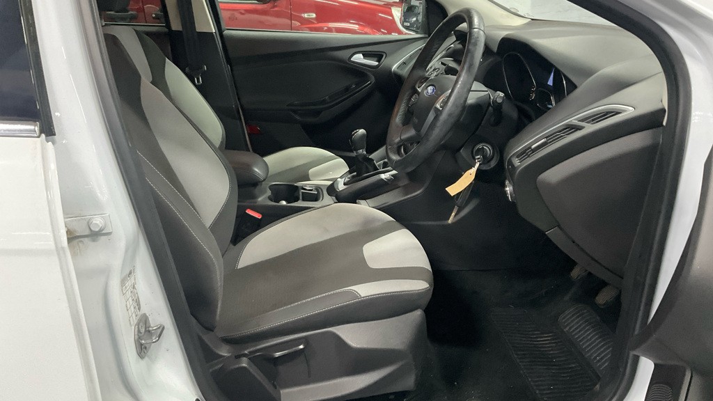 Used Ford Focus 2014 for sale - 77213406: Photo 5
