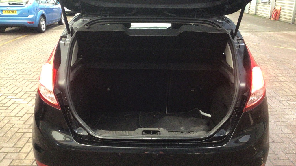 Used Ford Fiesta 2016 for sale - 77069102: Photo 11