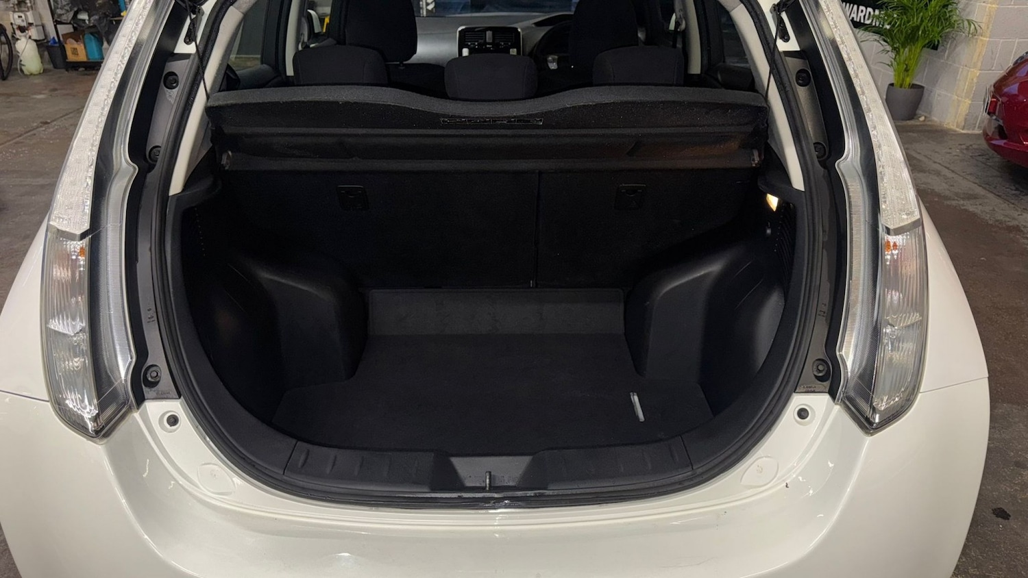 Used Nissan Leaf 2016 for sale - 76712598: Photo 41