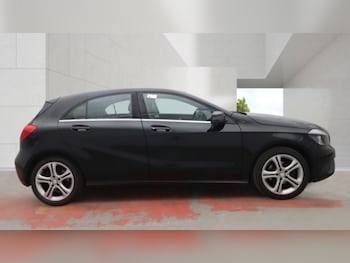 Used Mercedes-Benz A-Class 2015 for sale - 79395248: Photo