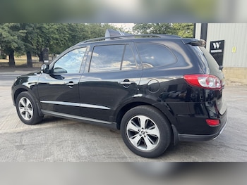Used Hyundai Santa Fe 2012 for sale - 79519696: Photo