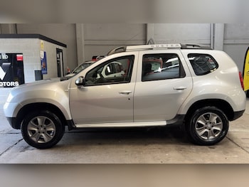 Used Dacia Duster 2015 for sale - 78997666: Photo