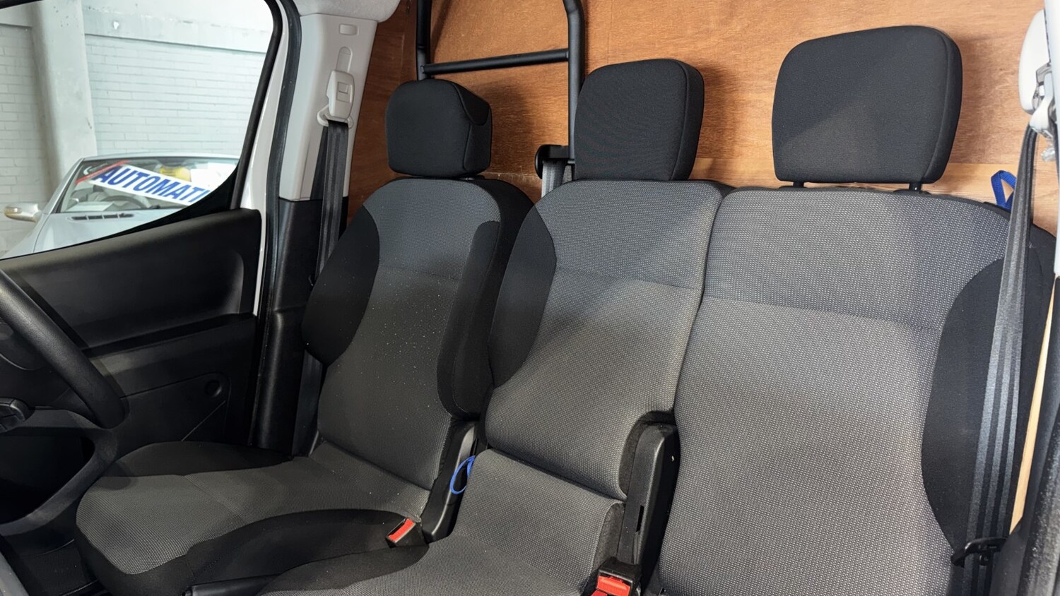 Used Peugeot e-Partner 2018 for sale - 78112157: Photo 17