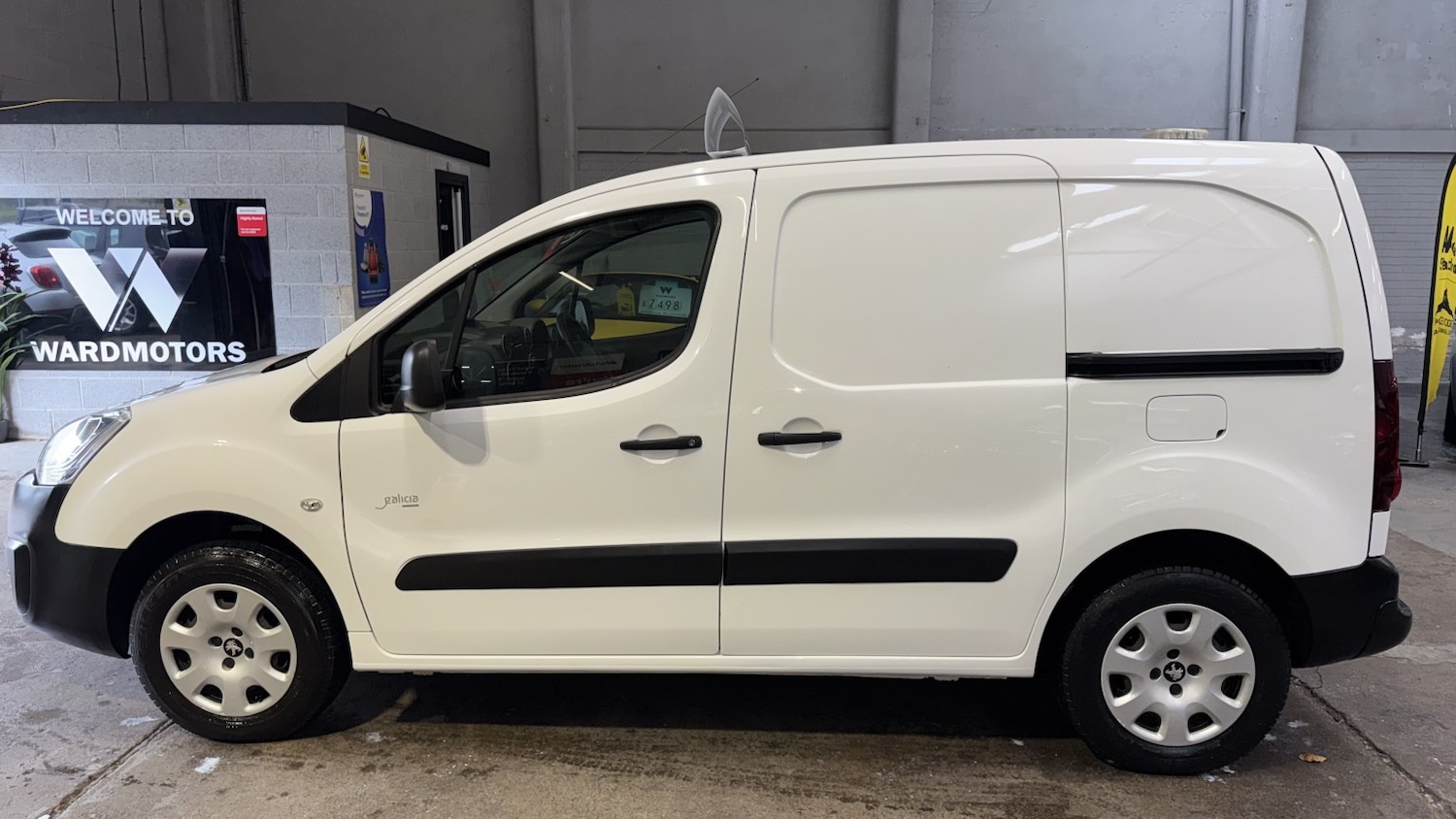 Used Peugeot e-Partner 2018 for sale - 78112157: Photo 2