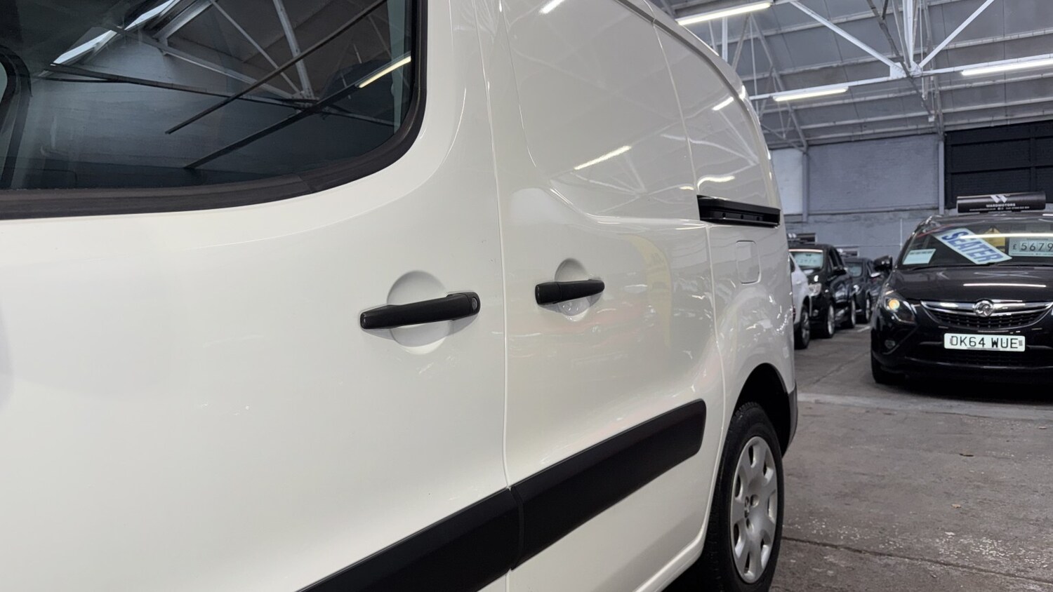 Used Peugeot e-Partner 2018 for sale - 78112157: Photo 38