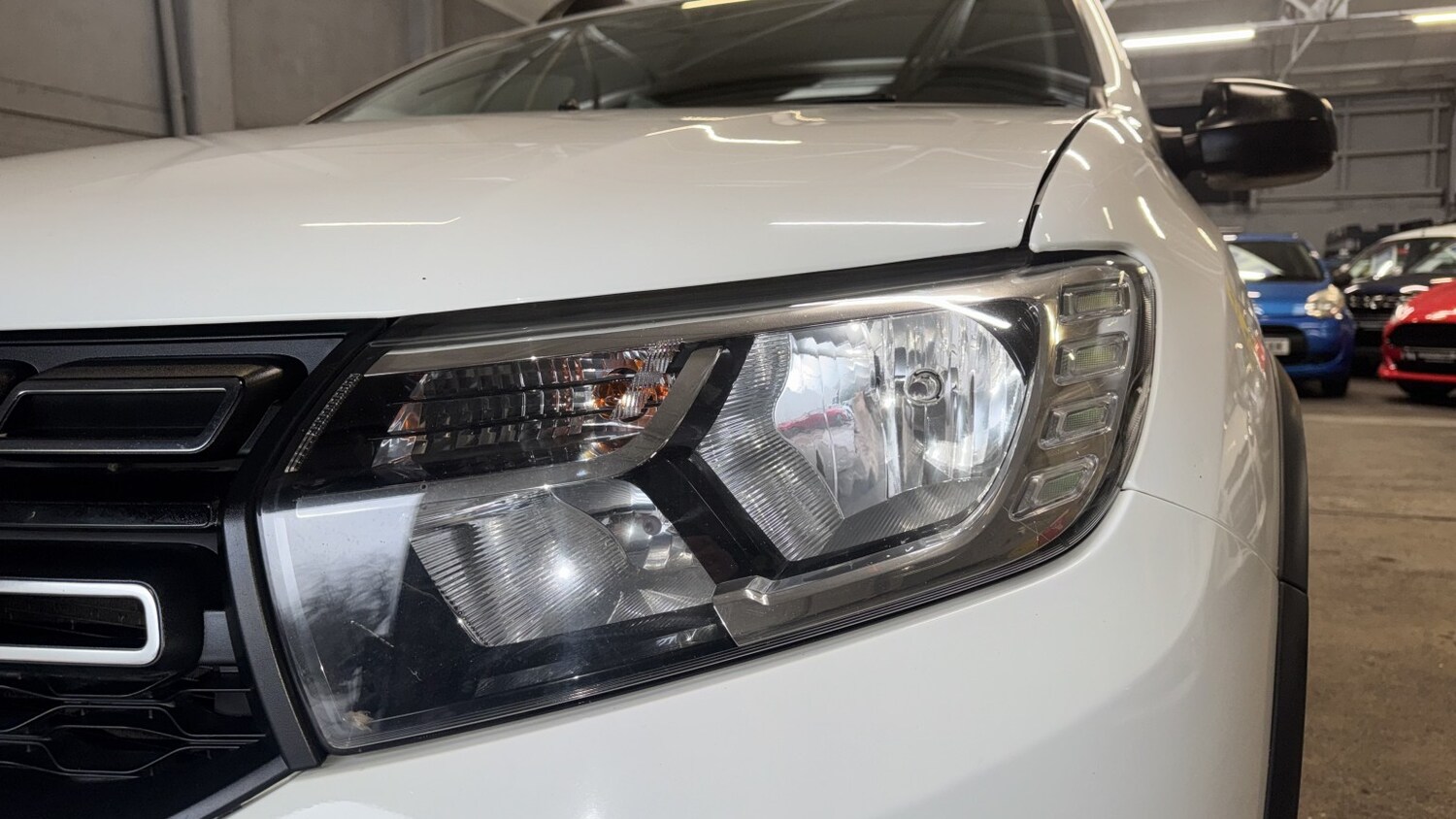 Used Dacia Sandero Stepway 2017 for sale - 77400063: Photo 34