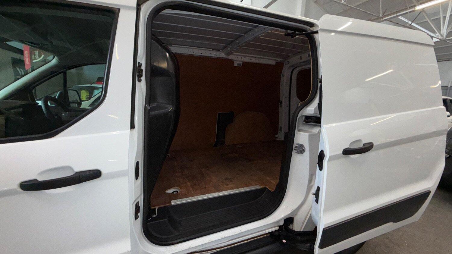 Used Ford Transit Connect 2015 for sale - 76741299: Photo 18