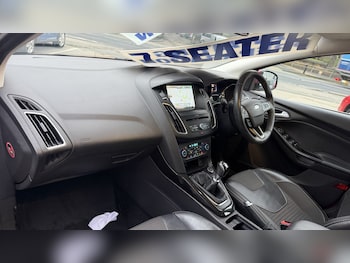 Used Ford Focus 2016 for sale - 77027983: Photo