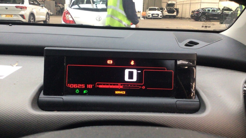 Used Citroen C4 Cactus 2015 for sale - 78155439: Photo 8