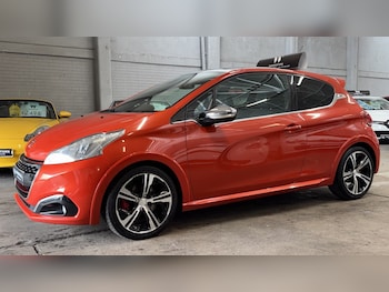 Used Peugeot 208 2016 for sale - 77921320: Photo