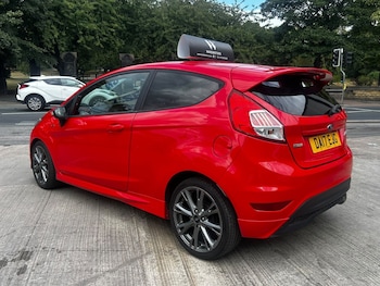 Used Ford Fiesta 2017 for sale - 79612734: Photo
