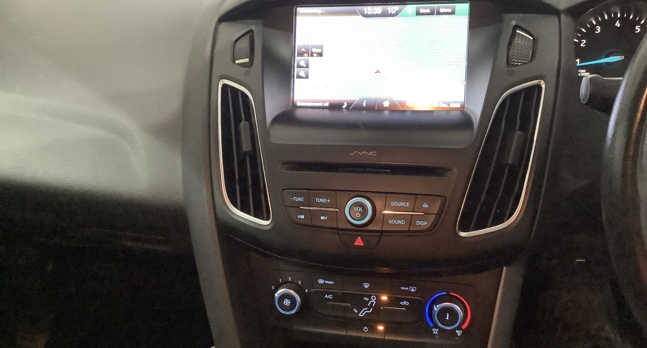 Used Ford Focus 2015 for sale - 76941810: Photo 7