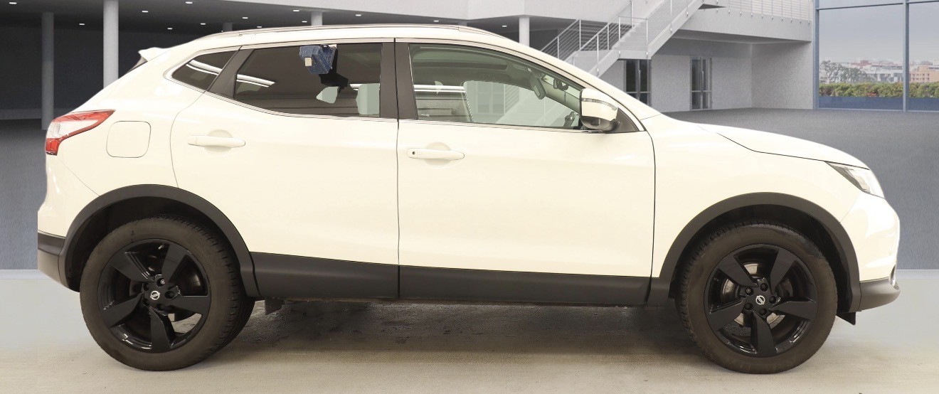 Used Nissan Qashqai 2014 for sale - 77968704: Photo 10