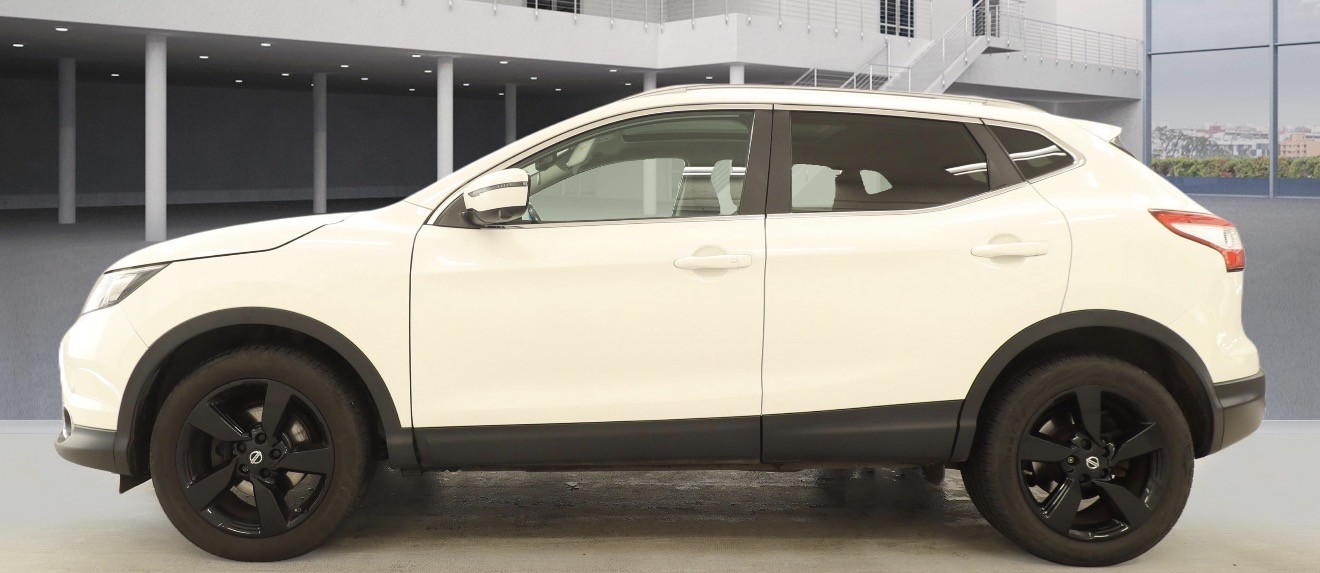 Used Nissan Qashqai 2014 for sale - 77968704: Photo 11