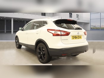 Used Nissan Qashqai 2014 for sale - 77968704: Photo