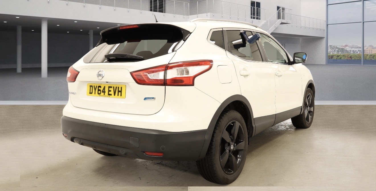 Used Nissan Qashqai 2014 for sale - 77968704: Photo 4