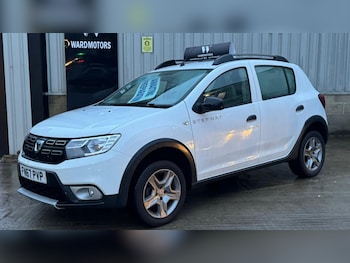 2017 - 0.9 Stepway Ambiance TCe 90 5dr White 1 KEEPER+BLUETOOTH+USB