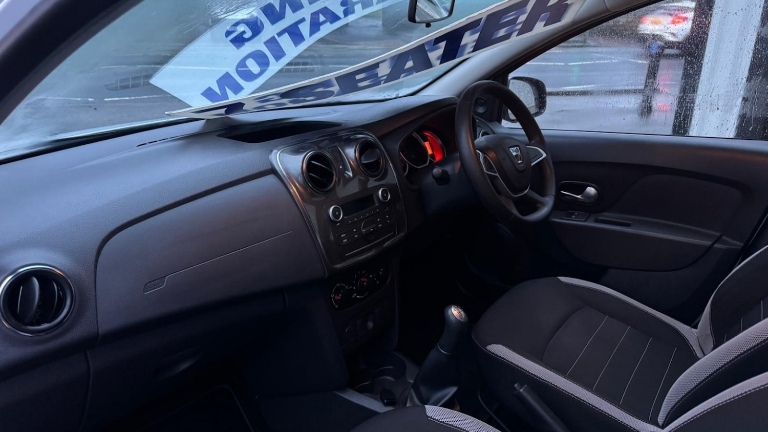 Used Dacia Sandero Stepway 2017 for sale - 77385368: Photo 2