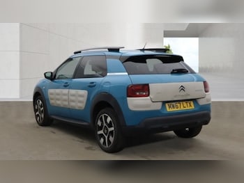 Used Citroen C4 Cactus 2018 for sale - 79611212: Photo