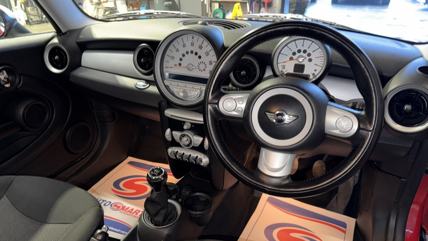 Used MINI Hatch 2010 for sale - 77465636: Photo 12