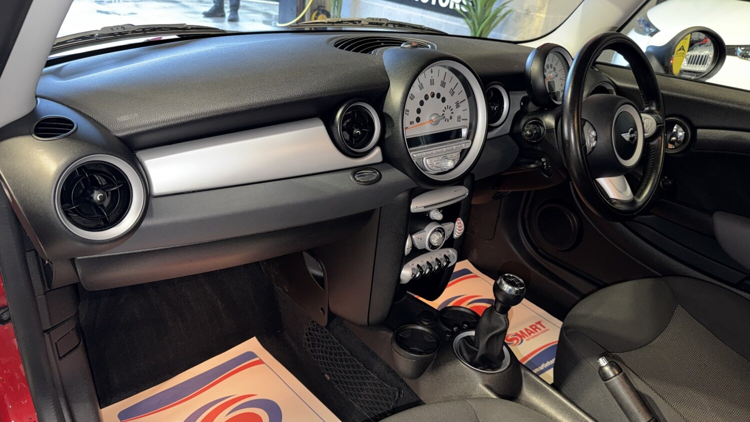 Used MINI Hatch 2010 for sale - 77465636: Photo 17