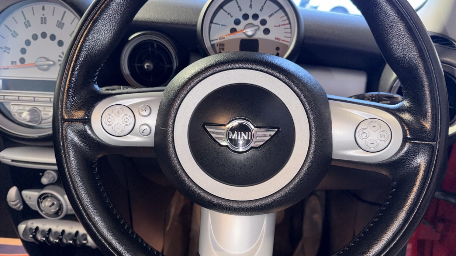Used MINI Hatch 2010 for sale - 77465636: Photo 21