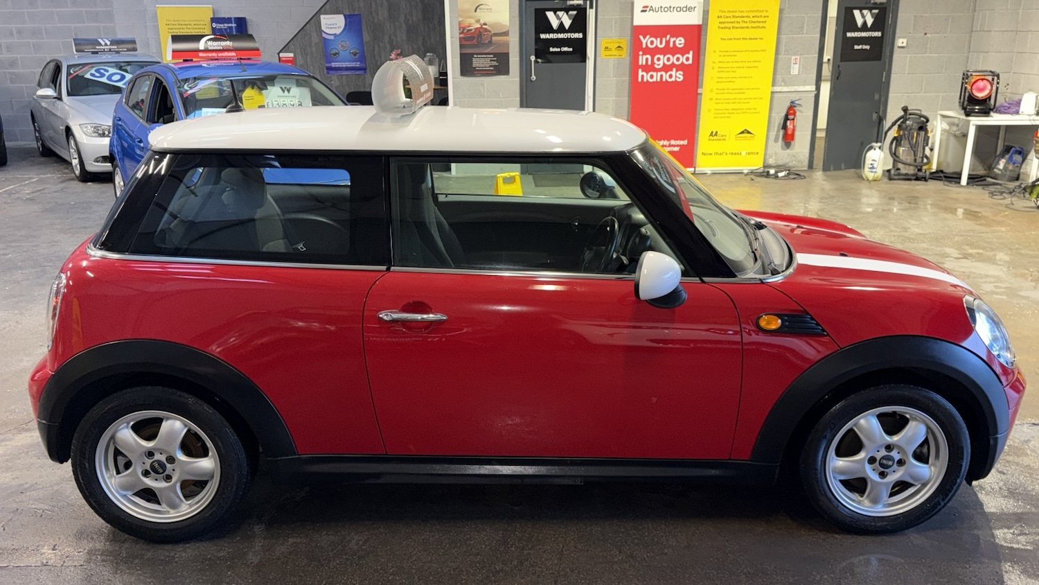 Used MINI Hatch 2010 for sale - 77465636: Photo 9