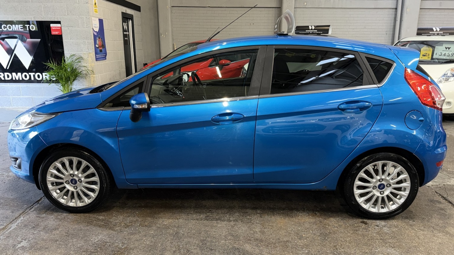 Used Ford Fiesta 2014 for sale - 76673280: Photo 2