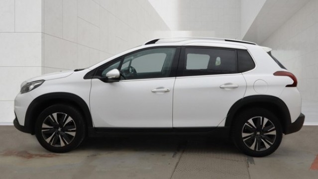 Used Peugeot 2008 2017 for sale - 78134985: Photo 9