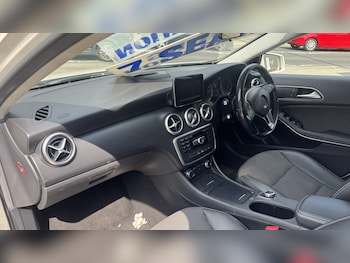 Used Mercedes-Benz A-Class 2014 for sale - 79507881: Photo