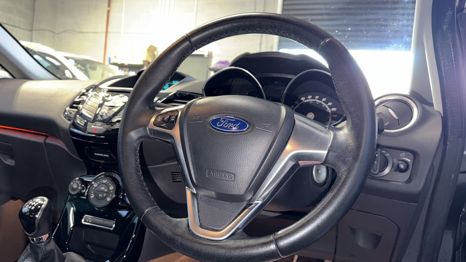 Used Ford Fiesta 2015 for sale - 77749989: Photo 24